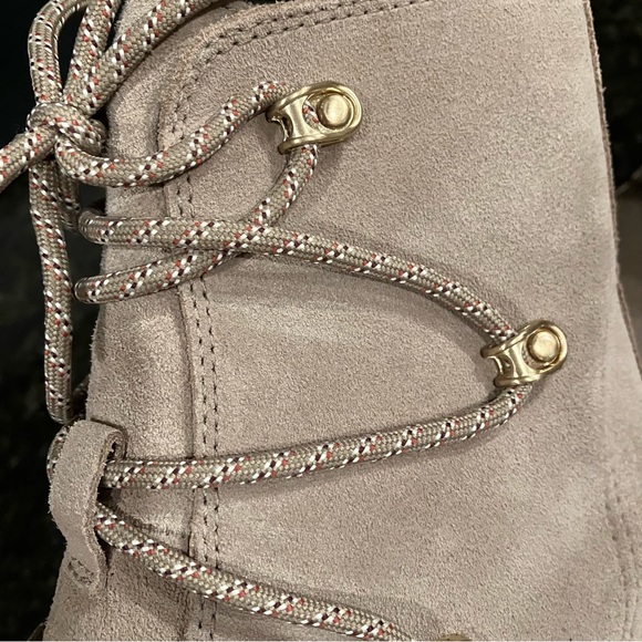 New Sorel Joan Of Arctic Wedge III Lace Boot, Waterproof Suede Lace-Up Booties - Picture 9 of 16